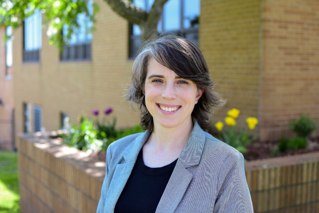 Hillary Caron – Van Der Kolk