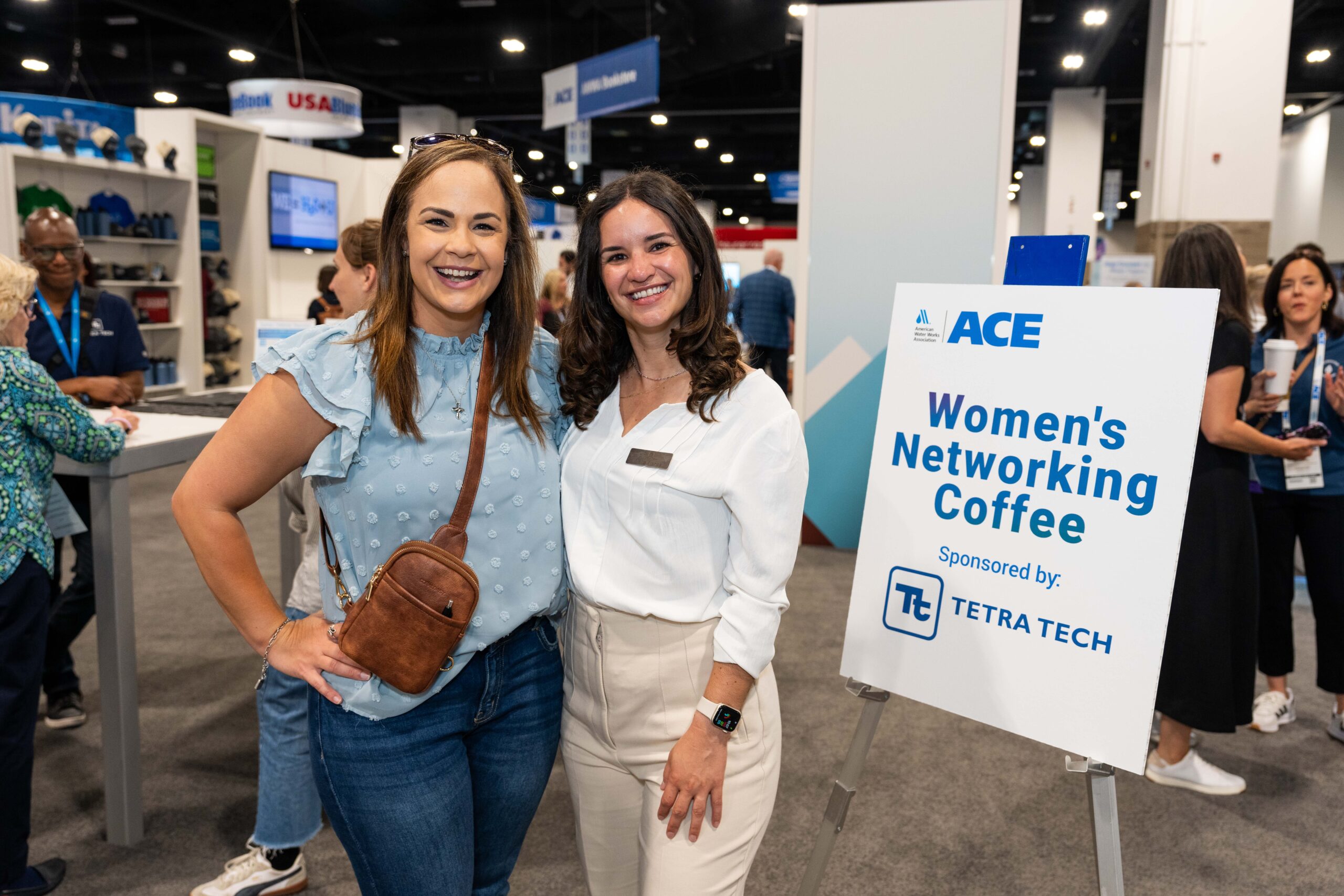 ace25-women-networking