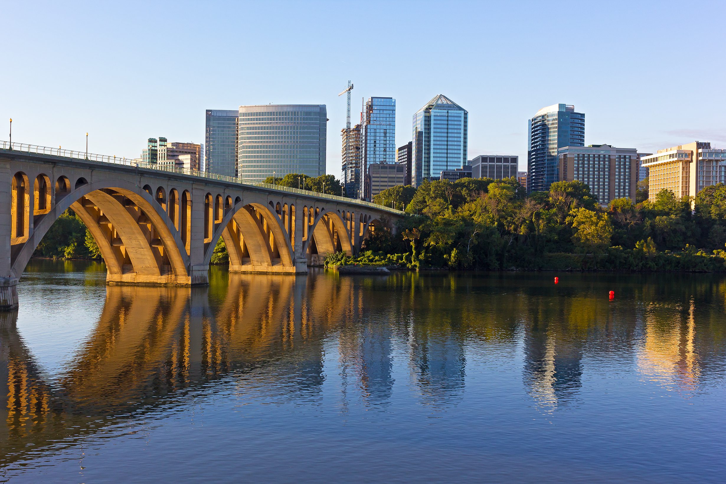 Key,Bridge,And,Rosslyn,Skyline,In,Early,Morning,,Washington,Dc,